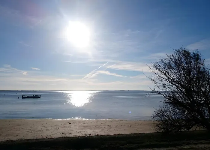 O'wazo, Jolie Maison, Piscine Nyaraló Lanton