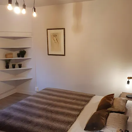 O'wazo, Jolie Maison, Piscine 펜션 랑통