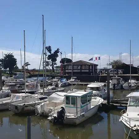 O'wazo, Jolie Maison, Piscine